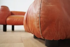 Sofas und Poufs aus Orangefarbenem Leder Marius & Marius von Mario Marenco für Arflex, 1970er, 3er Set