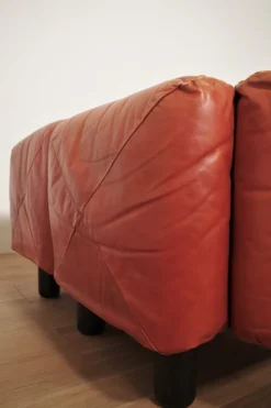 Sofas und Poufs aus Orangefarbenem Leder Marius & Marius von Mario Marenco für Arflex, 1970er, 3er Set