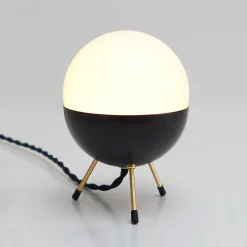 Space Age Minimale Sputnik Tischlampe von Balance Lamp