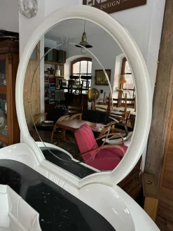 Space Age Schminktisch mit großem ovalem Spiegel