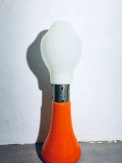 Space Age Stehlampe mit Lippenstift von Mazzega, Italien