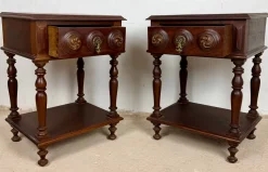Spanische Nachttische aus Geschnitztem Holz, 1930, 2er Set