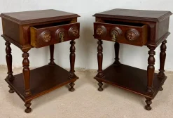 Spanische Nachttische aus Geschnitztem Holz, 1930, 2er Set