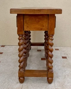 Spanischer Konsolentisch aus Holz mit Drei Schubladen, 1950
