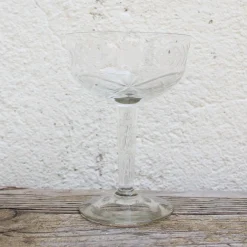 Spanisches Geschirrset aus mundgeblasenem Glas, 1940er, 62er Set