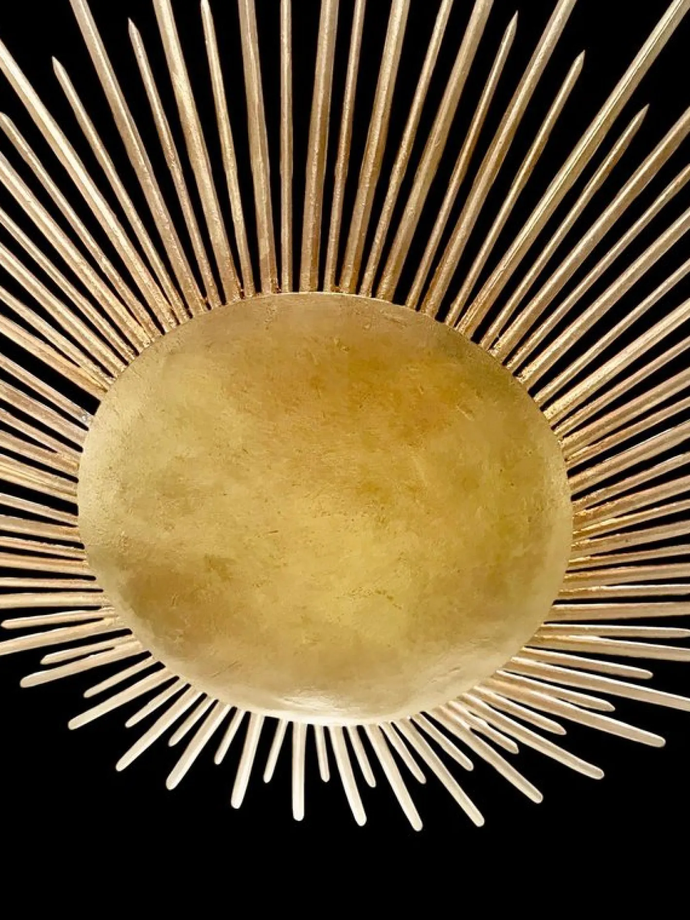 Spanische Solar Crown Sonnen Wandlampe aus Vergoldetem Metall, 1950