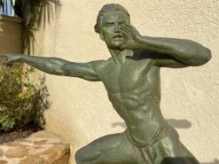 Spelter & Marmorskulptur von Jean De Roncourt, 1930
