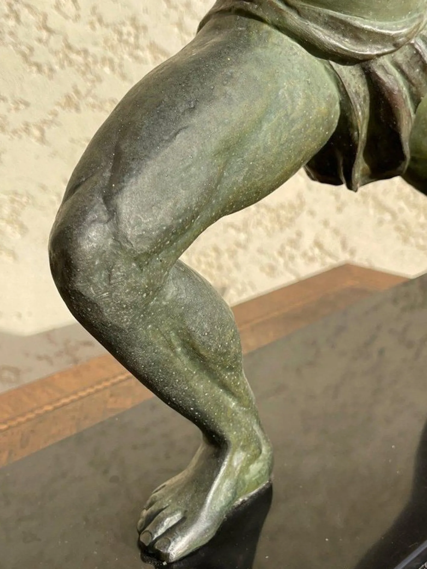 Spelter & Marmorskulptur von Jean De Roncourt, 1930