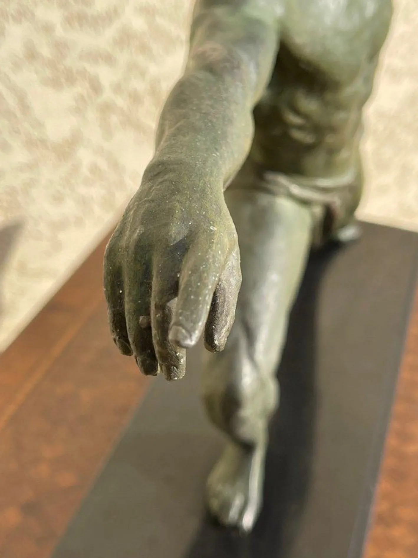Spelter & Marmorskulptur von Jean De Roncourt, 1930