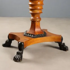 Spieltisch in Zitronen-Optik, 19. Jh
