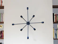 Sputnik 9-armige Wandlampe in Blau von Juanma Lizana