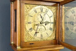 Standuhr aus englischer Eiche