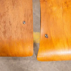 Stapelbare französische Esszimmerstühle von Mullca, 1950er, 6er Set