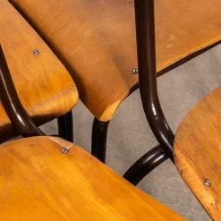Stapelbare französische Esszimmerstühle von Mullca, 1950er, 6er Set