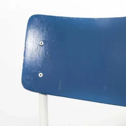 Stapelbarer blauer Esszimmerstuhl von Thonet, 1970