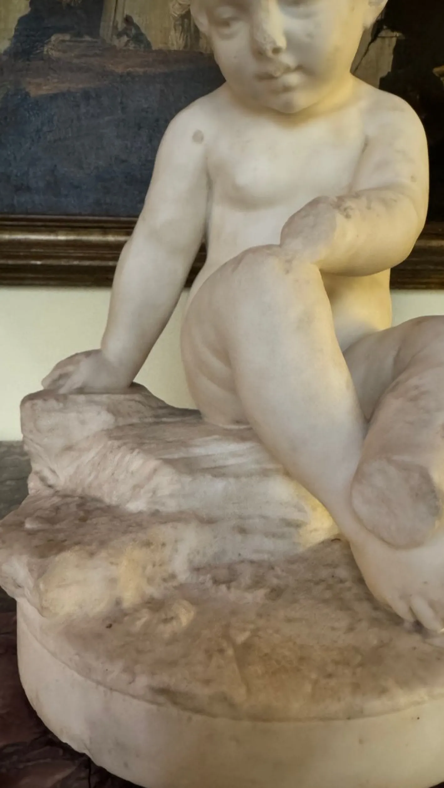 Statuette Kleines Mädchen, Spätes 18. Jh., Marmor