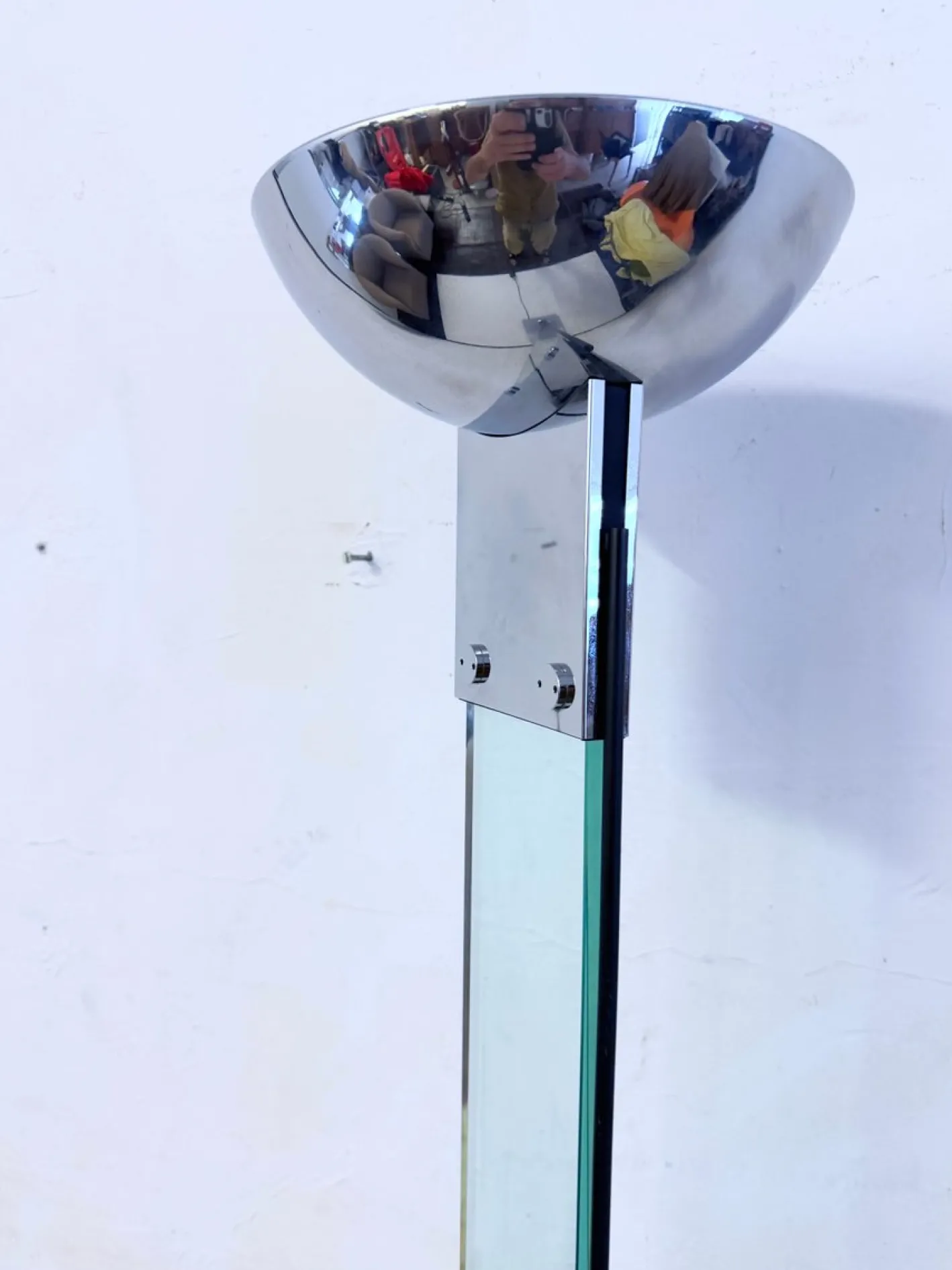Stehlampe aus Chrom und Glas von Max Baguara, 1980er