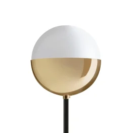 01 Stehlampe 160 von Magic Circus Editions