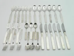 Österreichisches 30-teiliges Besteck von Peter Hagenauer, 30er Set
