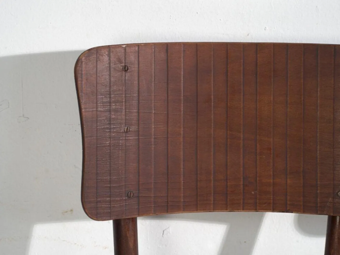Stühle aus Bugholz mit geschwungenen Rückenlehnen von Mundus, Central Europe, 1920er, 2er Set