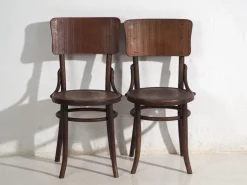 Stühle aus Bugholz mit geschwungenen Rückenlehnen von Mundus, Central Europe, 1920er, 2er Set
