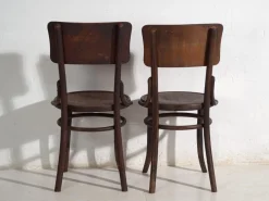 Stühle aus Bugholz mit geschwungenen Rückenlehnen von Mundus, Central Europe, 1920er, 2er Set