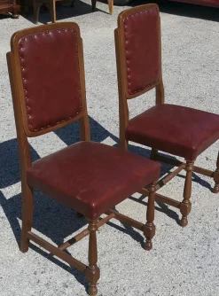 Stühle mit Sitz und Rückenlehne aus rotem Leder, Italien, 1980, 2er Set