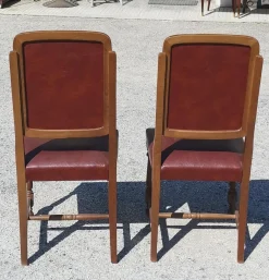 Stühle mit Sitz und Rückenlehne aus rotem Leder, Italien, 1980, 2er Set