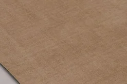 Strukturierter Teppich in Beige-Braun-Tönen von Rug&Kilim