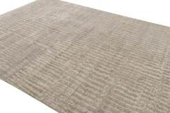 Strukturierter Teppich in Grau- und Cremetönen von Rug&Kilim
