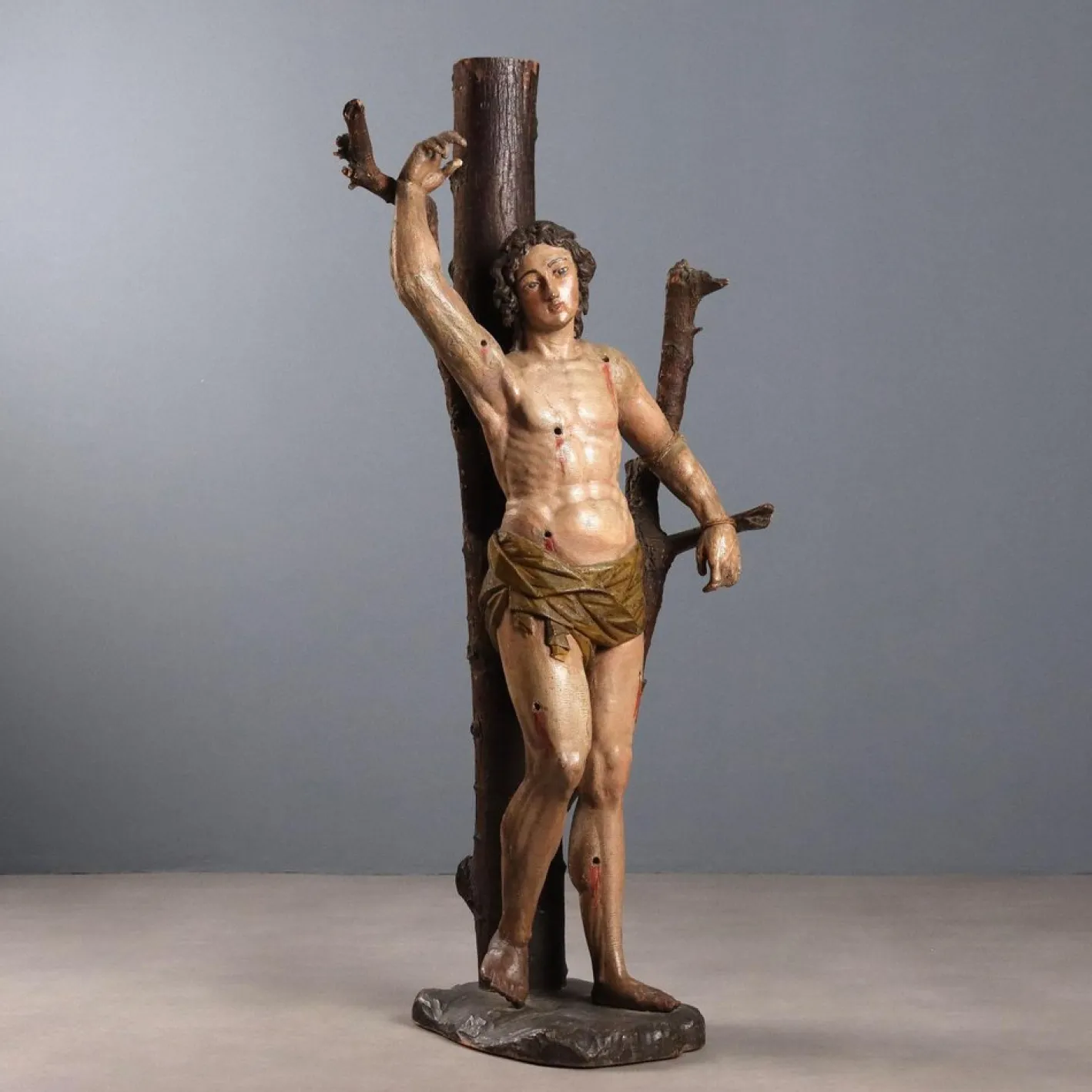 St. Sebastian, geschnitzte Holzskulptur