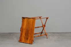 Tabletttisch aus Eiche aus dem späten 19. Jh