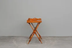 Tabletttisch aus Eiche aus dem späten 19. Jh