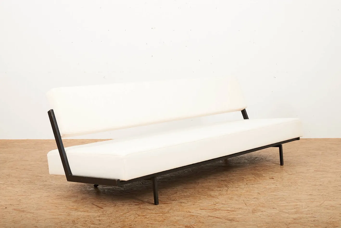 Tagesbett aus Schwarz Lackiertem Metall, 1950er
