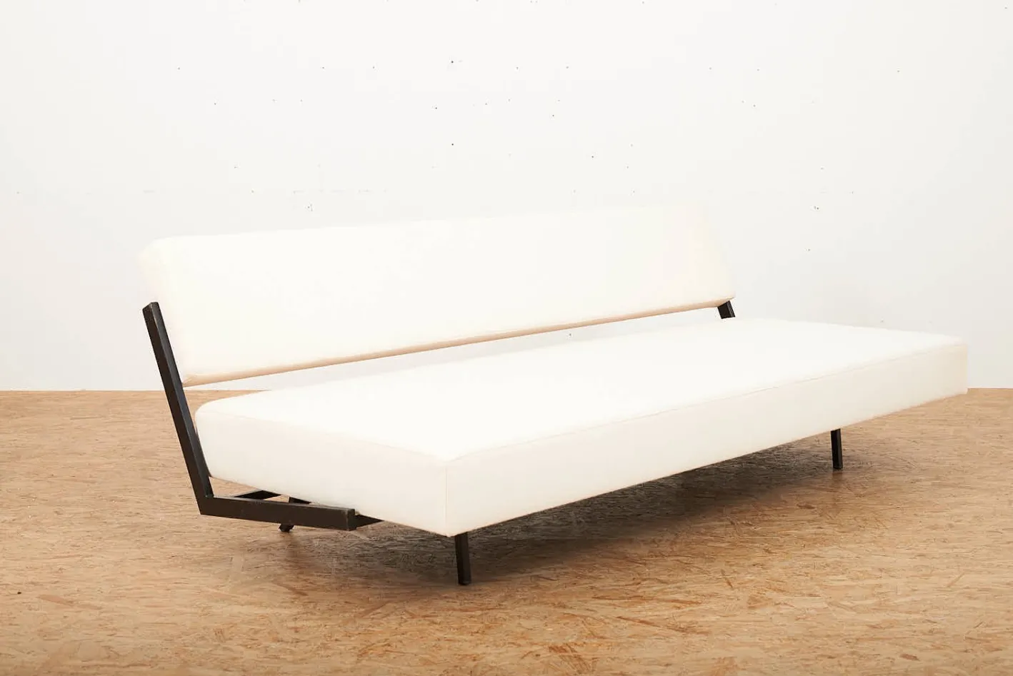 Tagesbett aus Schwarz Lackiertem Metall, 1950er