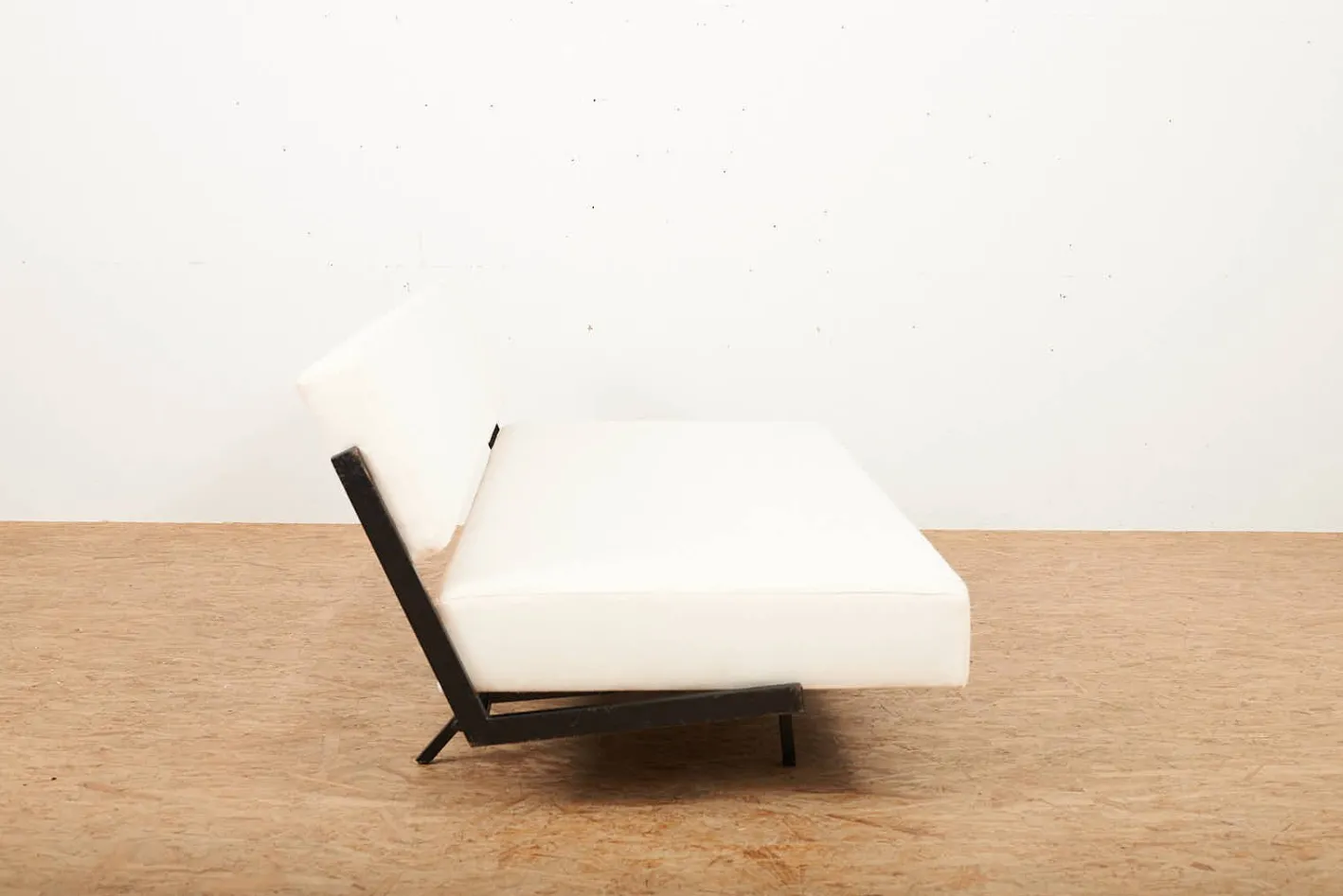 Tagesbett aus Schwarz Lackiertem Metall, 1950er