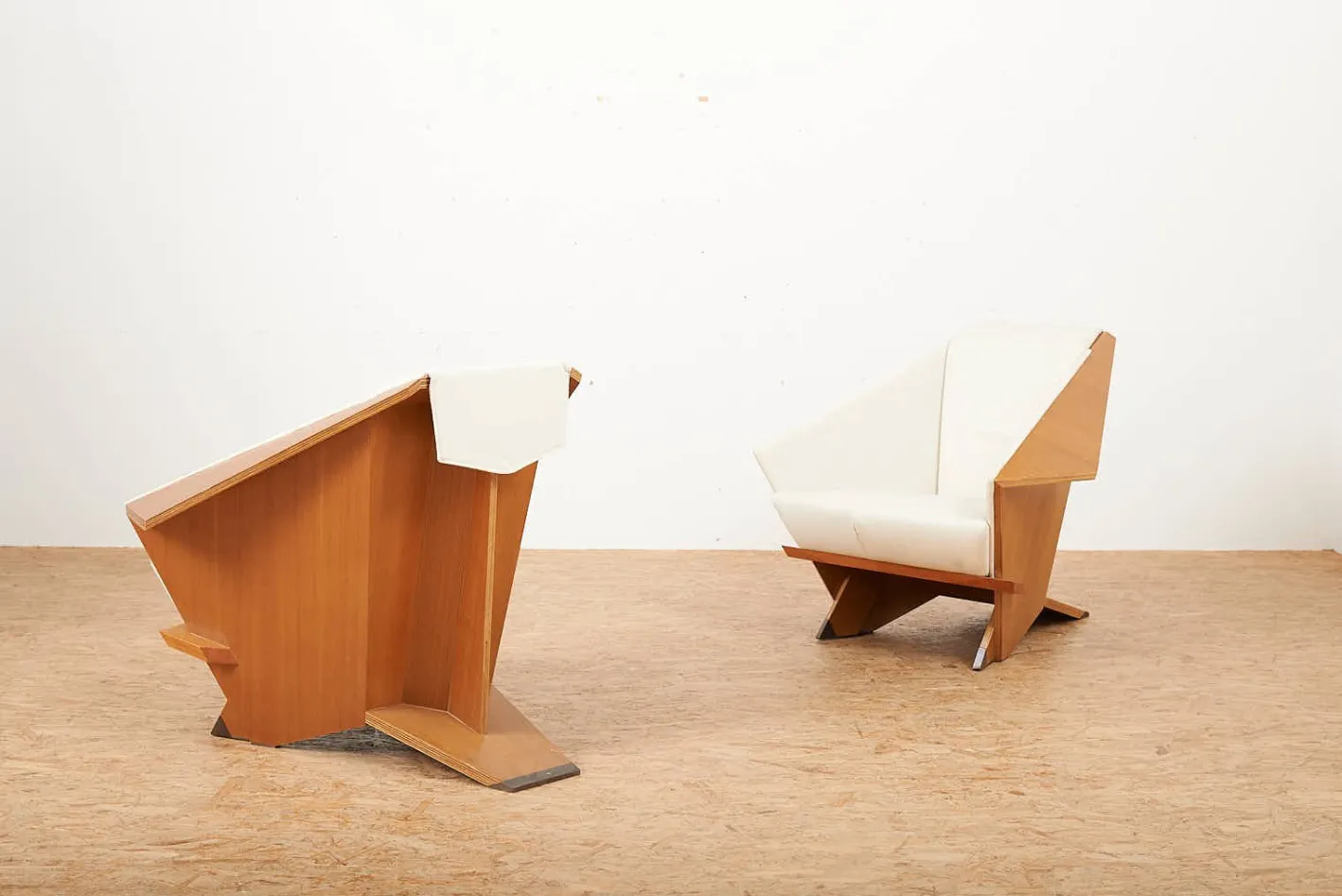 Taliesin Origami Stühle mit Bezug aus Kirschholz & Stoffbezug von Frank Lloyd Wright für Cassina, 1986, 2er Set