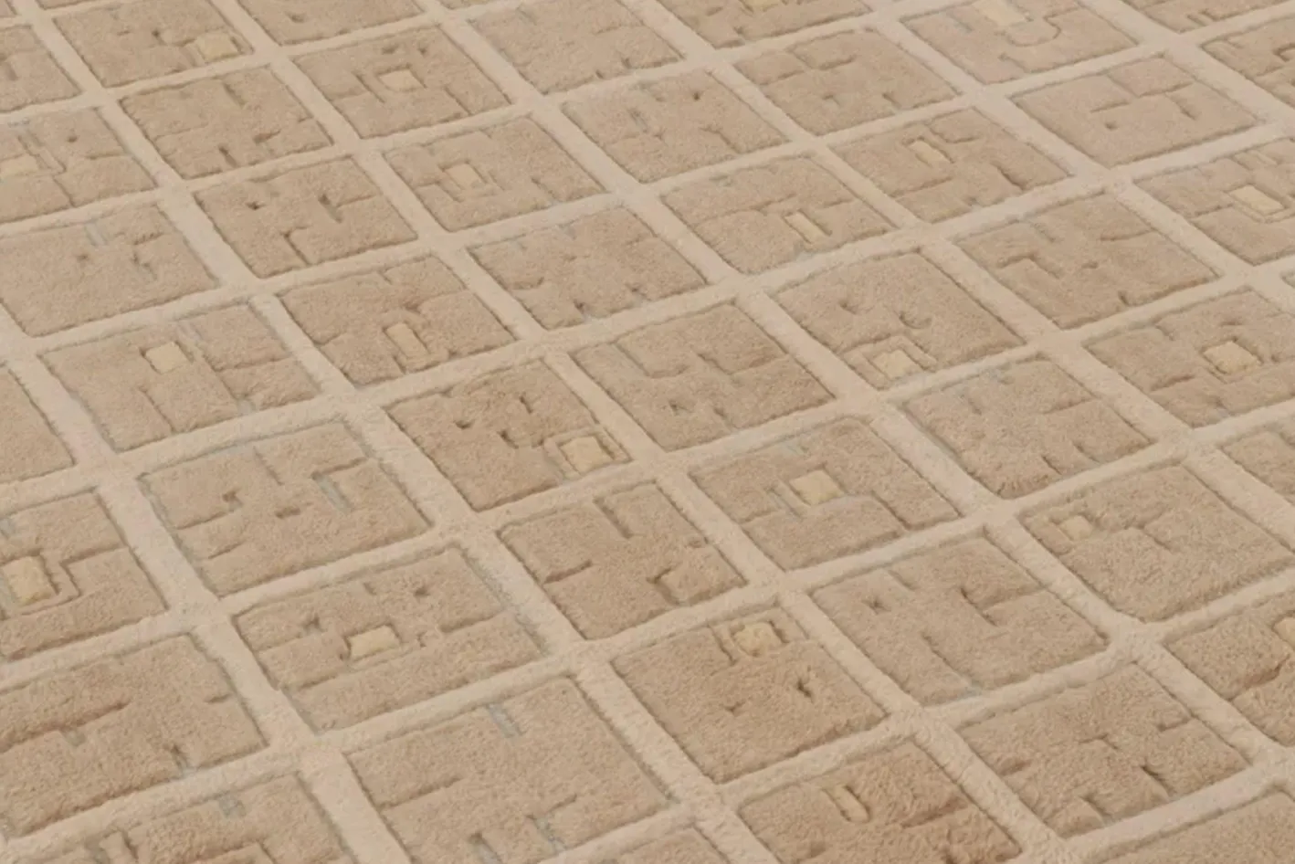 Teppich im skandinavischen Stil mit strukturiertem High-Low Gitter von Rug&Kelim