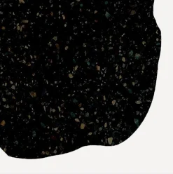 Terrazzo De Noir Deja Vu Edit Teppich von Atelier Bowy CD