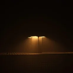 The Writers Beacon Tischlampe aus Aluminium von Bureau of Entropy