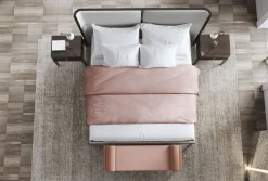 Thyia 125 Geschwungenes Italienisches Bett aus Elfenbeinfarbenem Boucle Stoff & Braunem Holzgestell von Kabinet