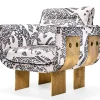 Tiger Samt Sessel mit Beinen aus Messingguss von Egg Designs