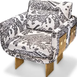 Tiger Samt Sessel mit Beinen aus Messingguss von Egg Designs