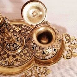 Tintenfass im osmanischen Stil aus Goldbronze mit Tablett