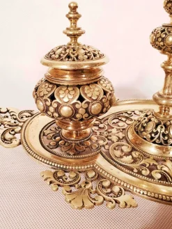 Tintenfass im osmanischen Stil aus Goldbronze mit Tablett