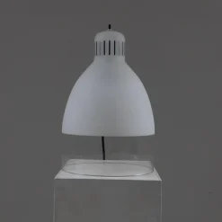 Tischlampe aus Glas von Luxo, 1980er