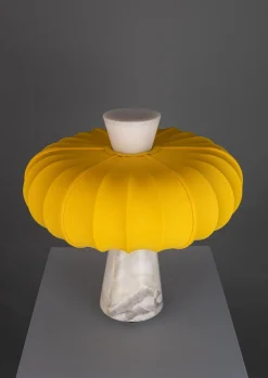 Tischlampe aus Marmor & Kadmiumgelb aus Baumwolle von ZAVADSKI