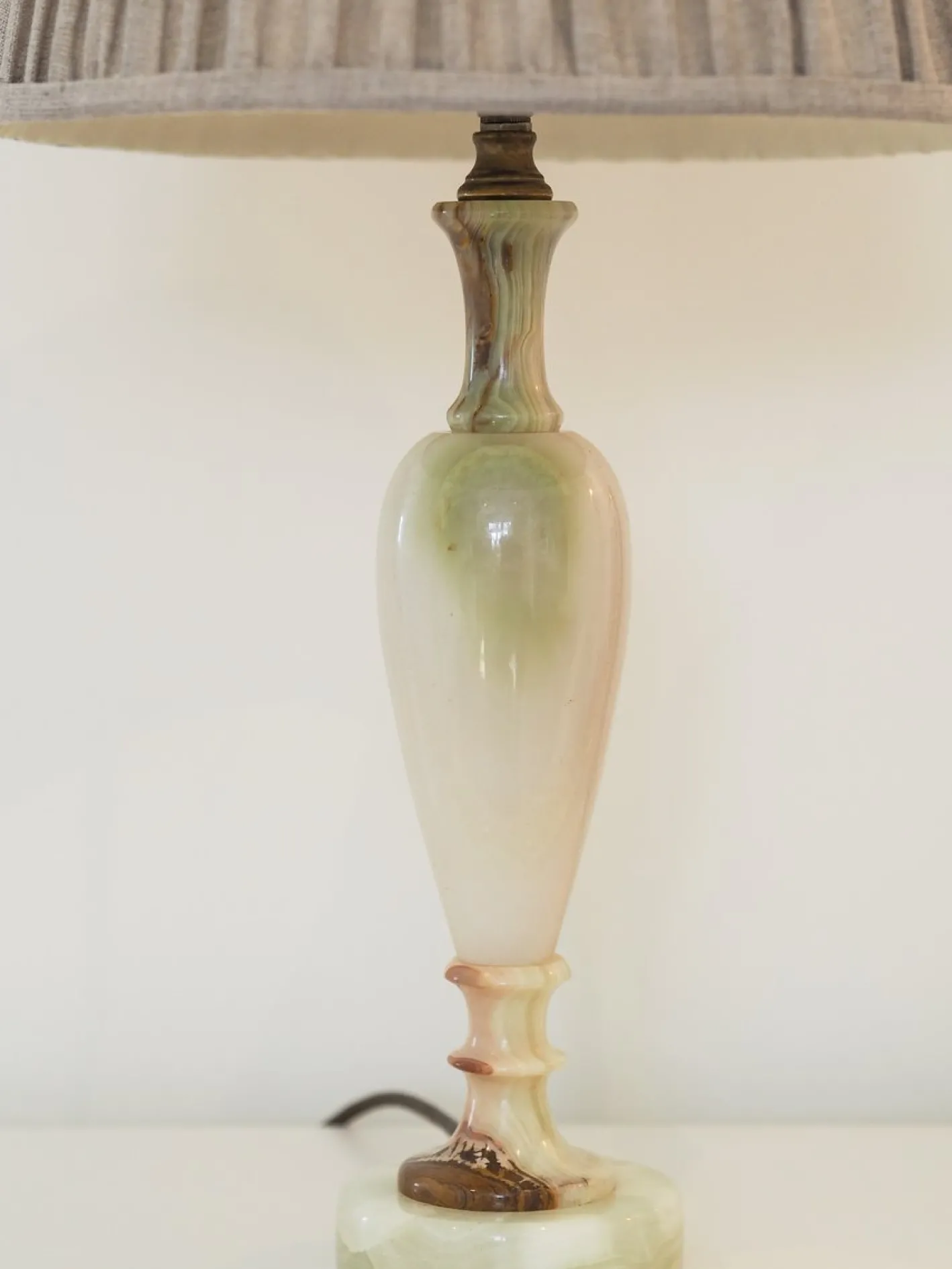 Tischlampe aus Onyx & Messing von Marmo Lusso
