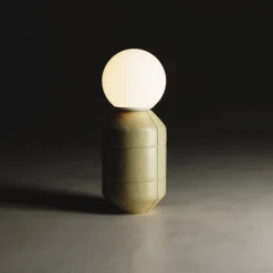 Tischlampe mit Keramikfuß von Svitanok