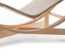 Tokyo Chaiselongue von Charlotte Perriand für Cassina